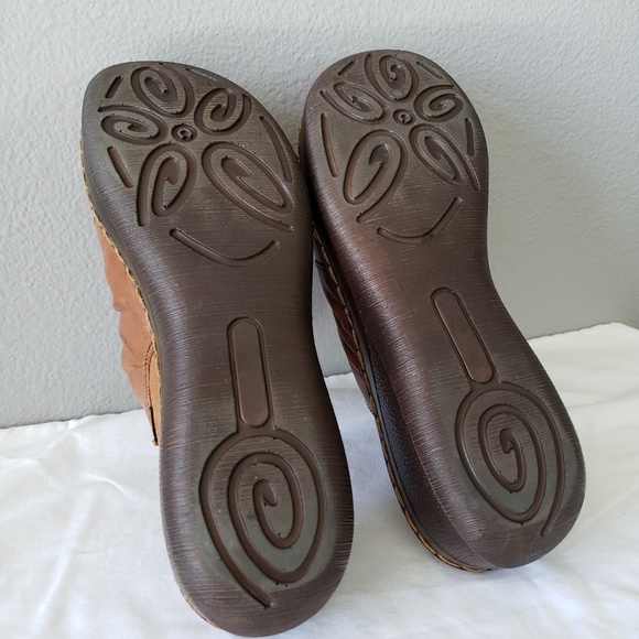 ⚡️HP⚡️Trendsetter Brown Leather Clogs - Picture 5 of 7